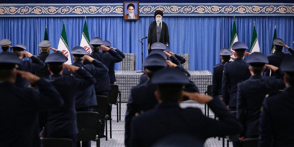 دیدار فرماندهان نیروی هوایی و پدافند هوایی ارتش با فرمانده کل قوا
