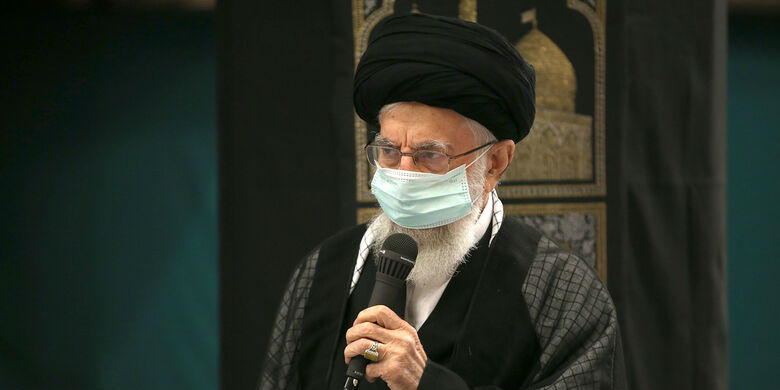 مراسم عزاداری دانشجویان به‌مناسبت اربعین حسینی علیه‌السلام در حضور رهبر انقلاب اسلامی